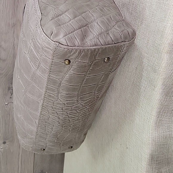 American Leather Co Gray Croc Embossed Shoulder Bag - Picture 9 of 15